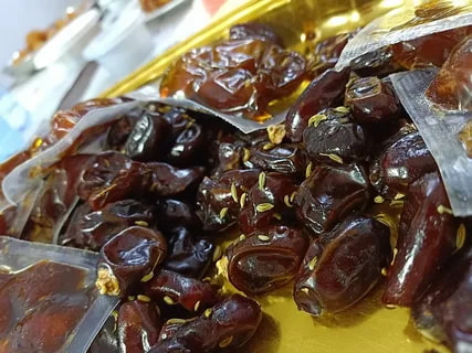 تصویر 4 از خرما مضافتی تندیس ارائه شده برای بازارهای داخلی و صادراتی